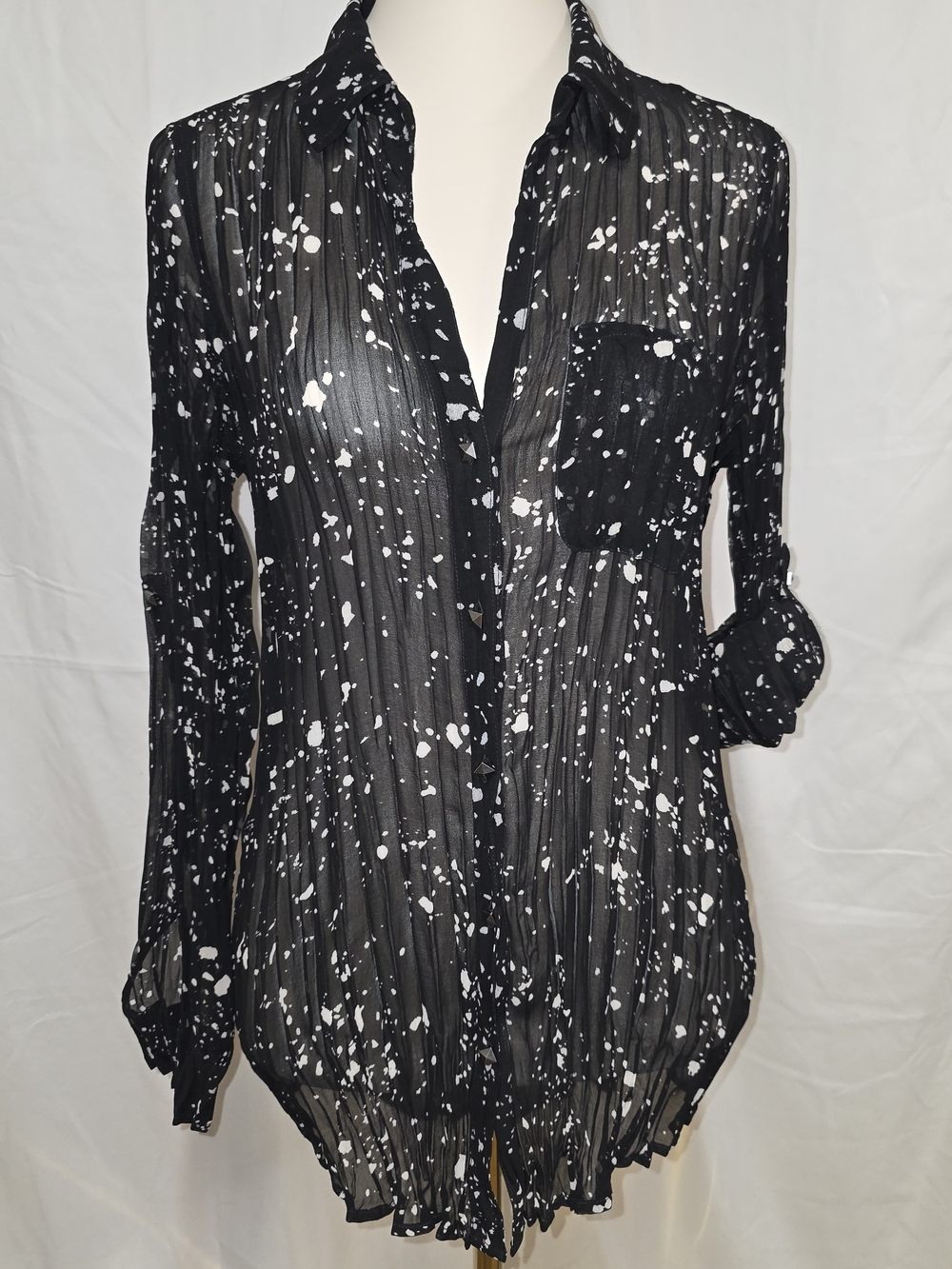 Rock & Republic Black Sheer Splatter-Print Button-Down Blouse